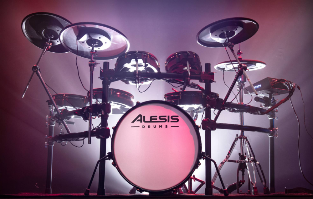 ALESIS STRATA PRIME новая планка профессионального качества