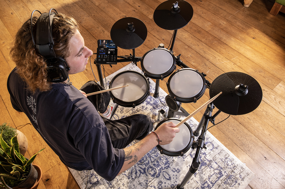Подключение электронных барабанов ALESIS к компьютеру