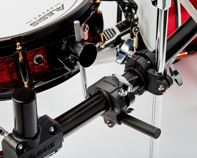 alesis-strike-pro-se-review-DrumMount_hires-768x614.jpg