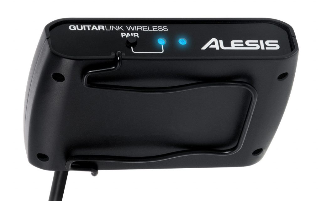 guitarlinkwireless_detail1_1200x750_lg.jpg